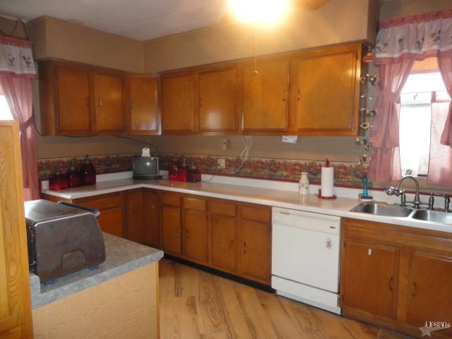 734 Guilford St, Huntington, IN 46750 photo 7