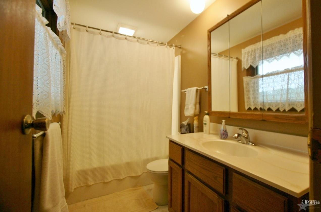 805 Cherry Blossom Ln, Fort Wayne, IN 46825 photo 13