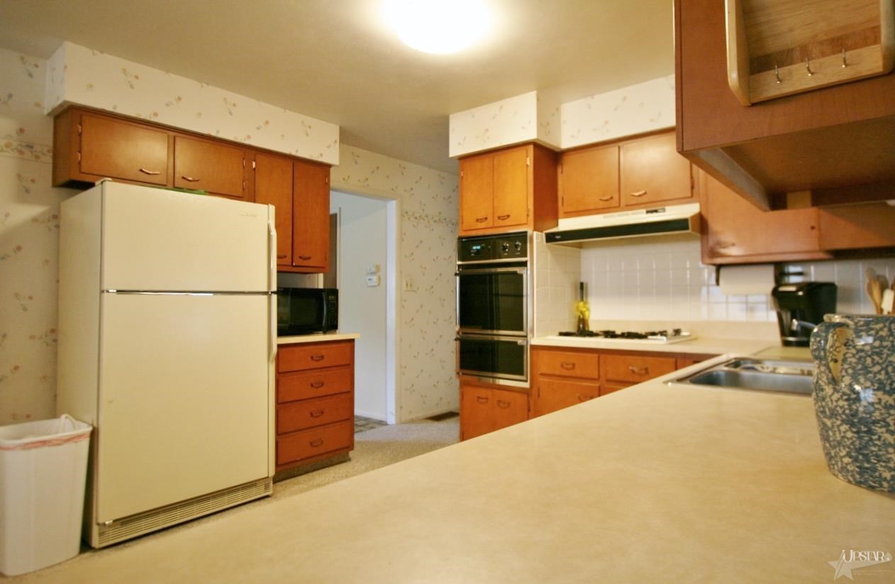 805 Cherry Blossom Ln, Fort Wayne, IN 46825 photo 8