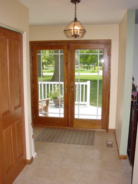 398 W Clearwater Dr, Warsaw, IN 46582 photo 9