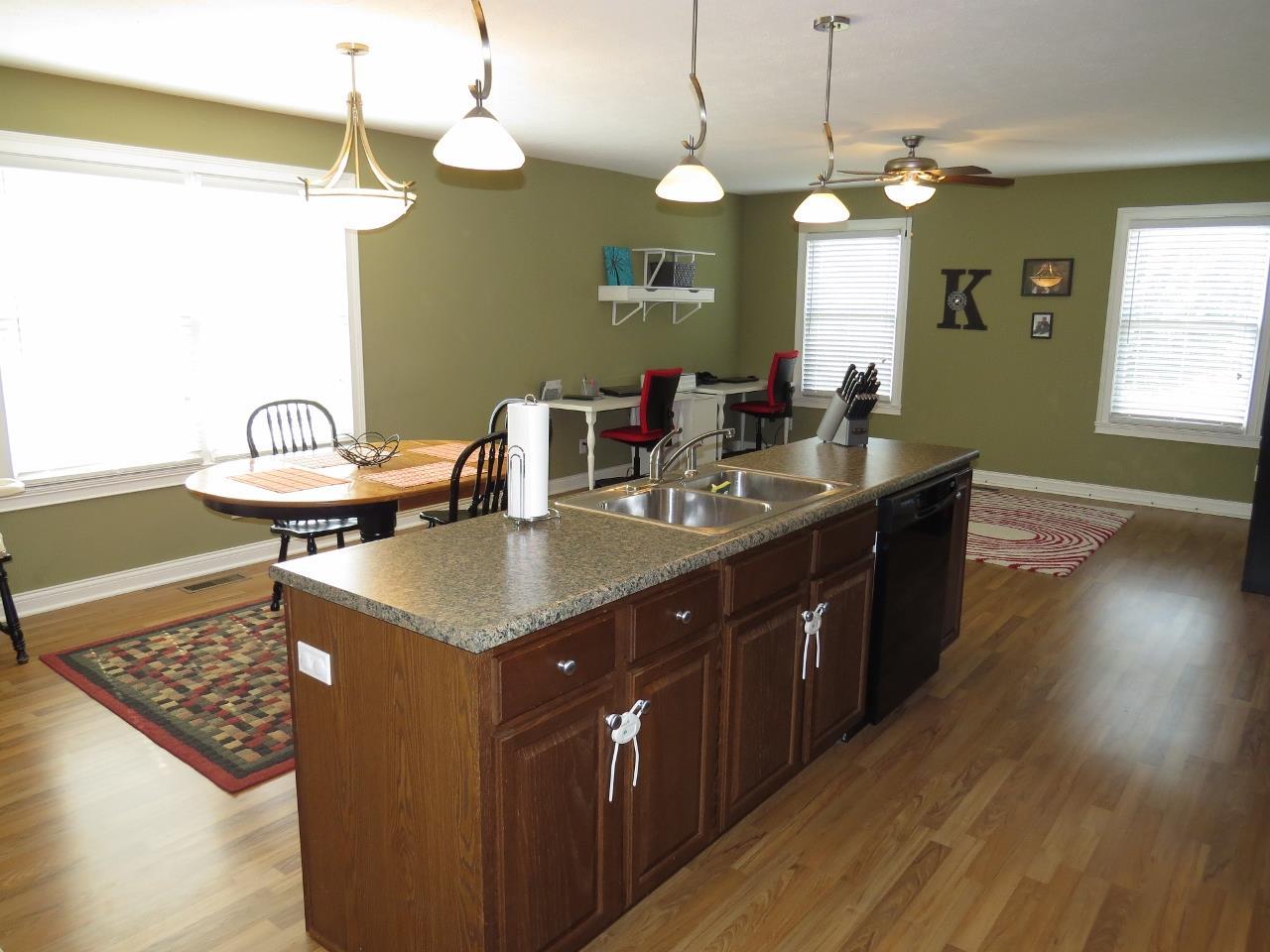 5528 Golden Gate Way, Kokomo, IN 46902 photo 10