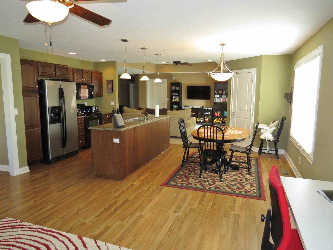 5528 Golden Gate Way, Kokomo, IN 46902 photo 6