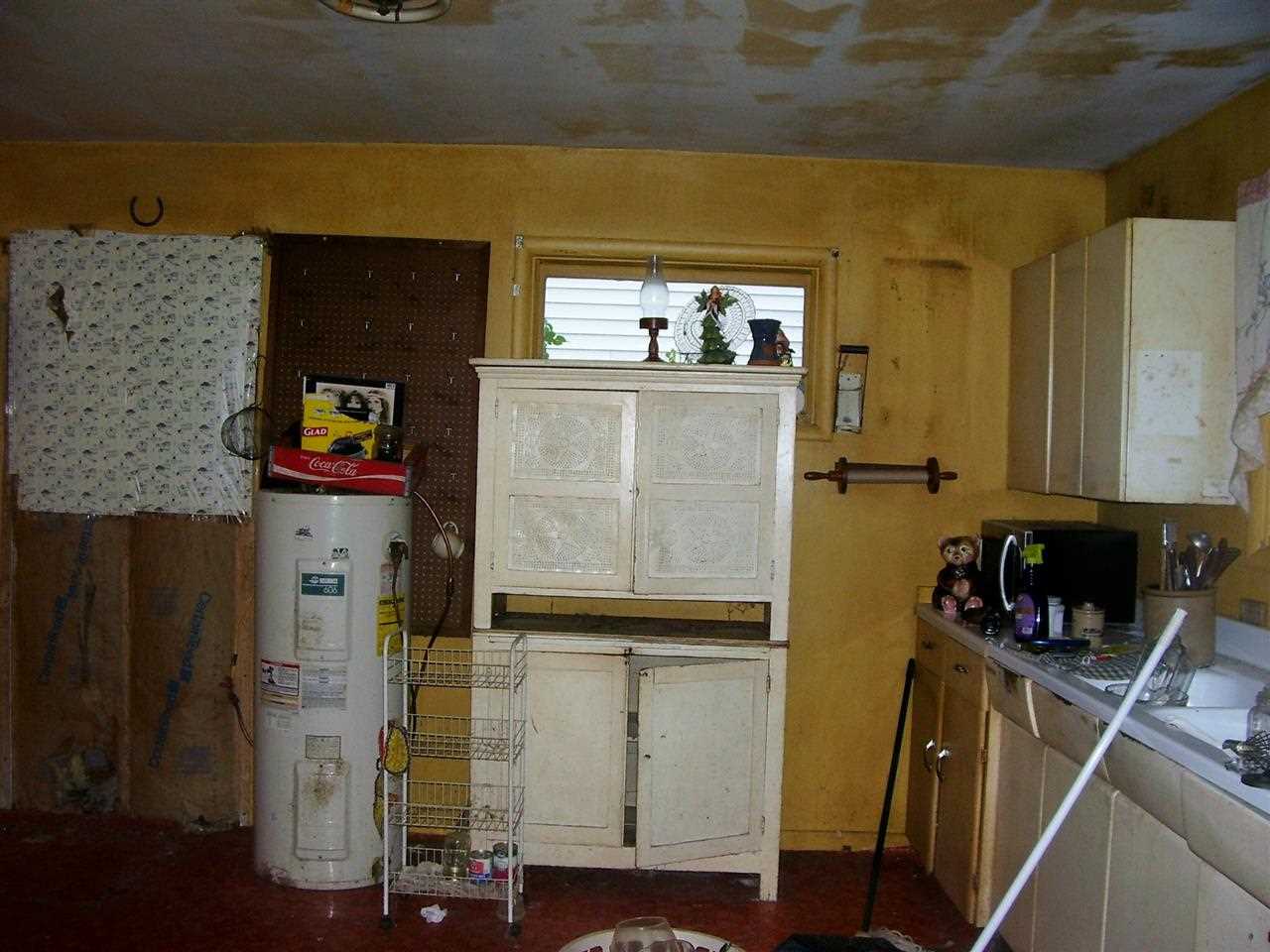 505 W Frank St, Mitchell, IN 47446 photo 3