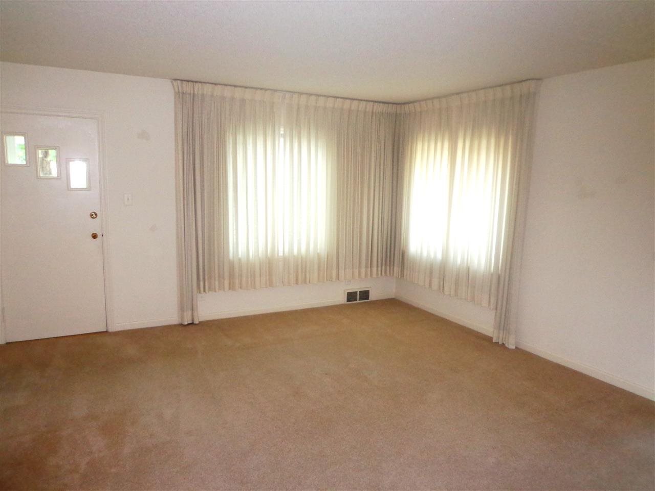 2915 E Chestnut St, Evansville, IN 47714 photo 4