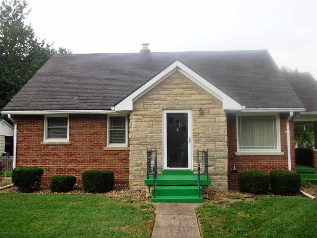 2915 E Chestnut St, Evansville, IN 47714 photo 3