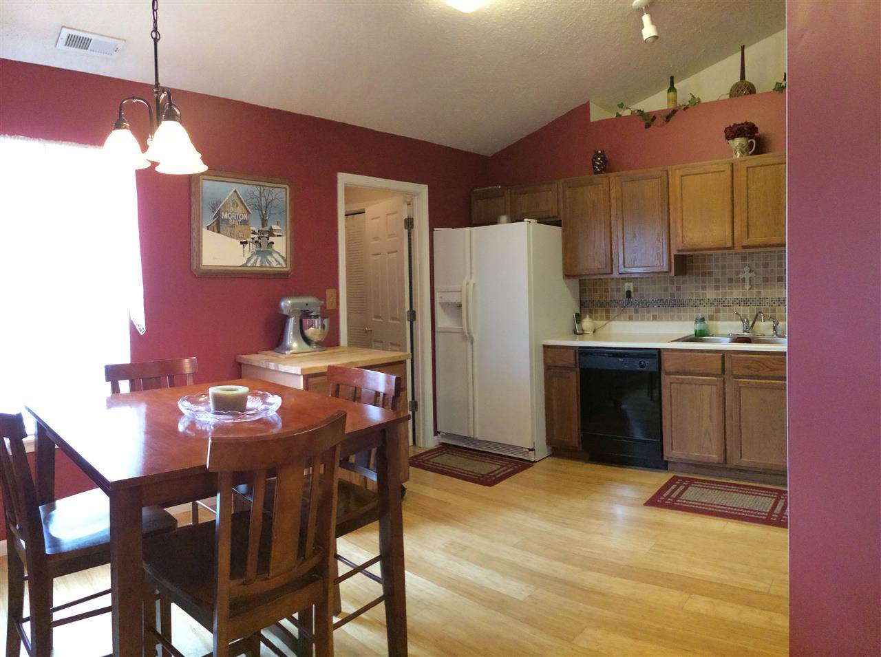 395 Yellowstone Dr, Russiaville, IN 46979 photo 10