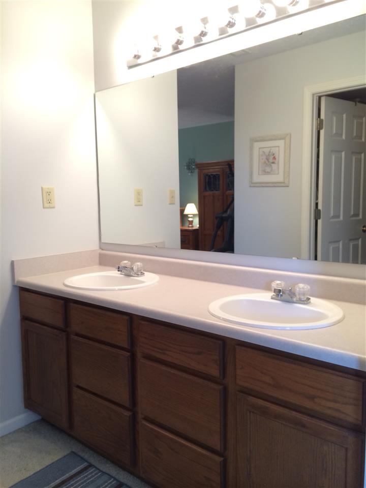 395 Yellowstone Dr, Russiaville, IN 46979 photo 14
