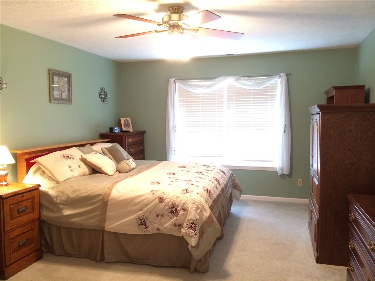 395 Yellowstone Dr, Russiaville, IN 46979 photo 12