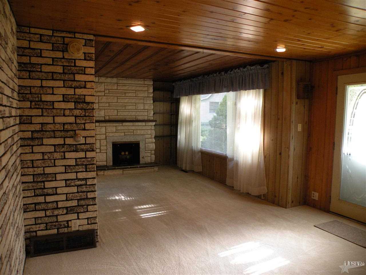 3910 Burbank Dr, Fort Wayne, IN 46804 photo 10