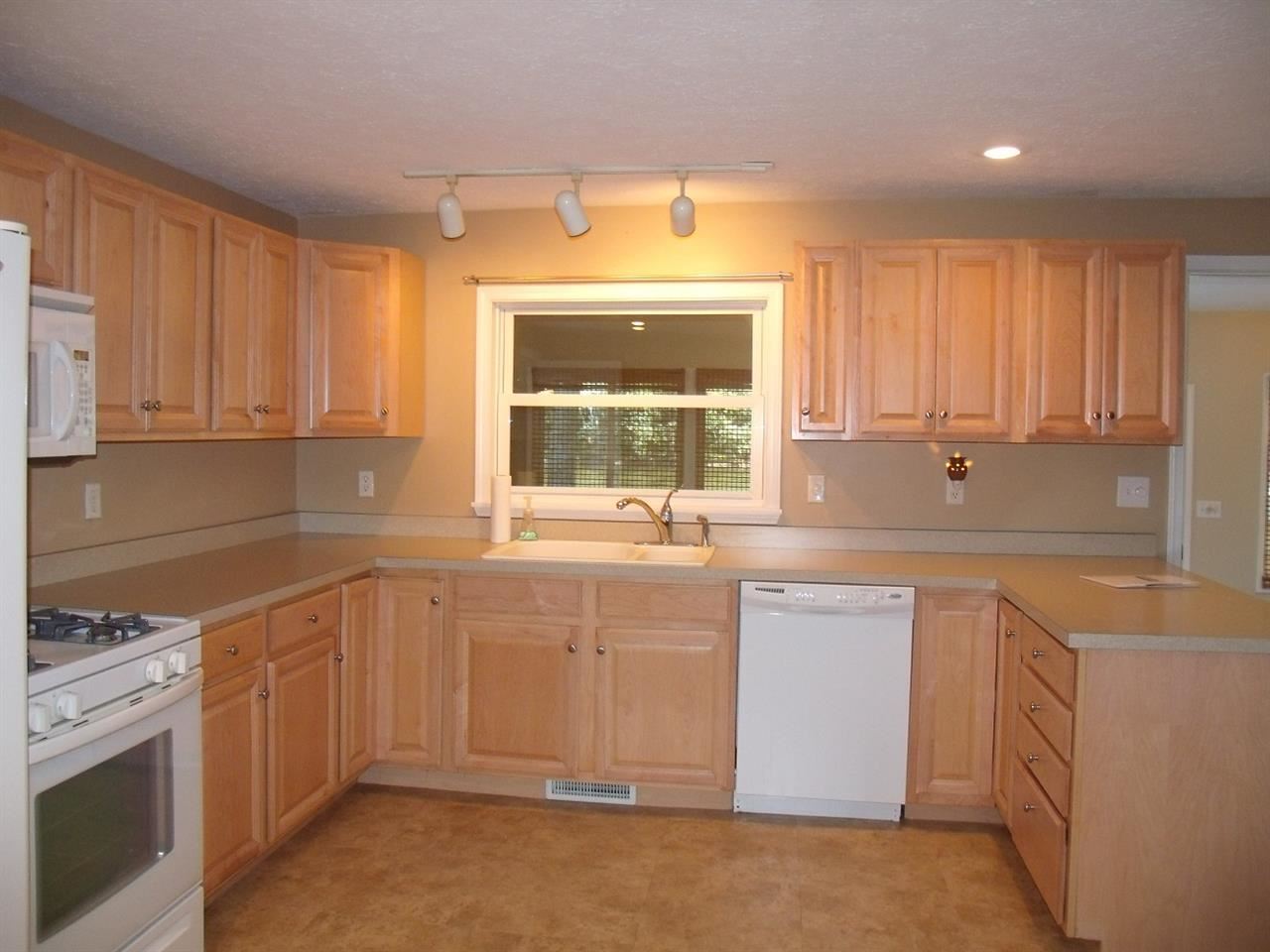 11794 W Horseshoe Bend Rd, Brookston, IN 47923 photo 7