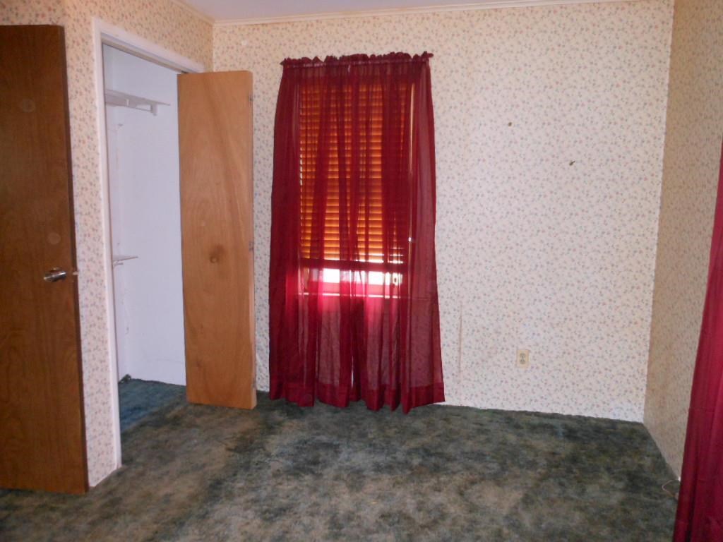 1408 Canton St, Elkhart, IN 46514 photo 4