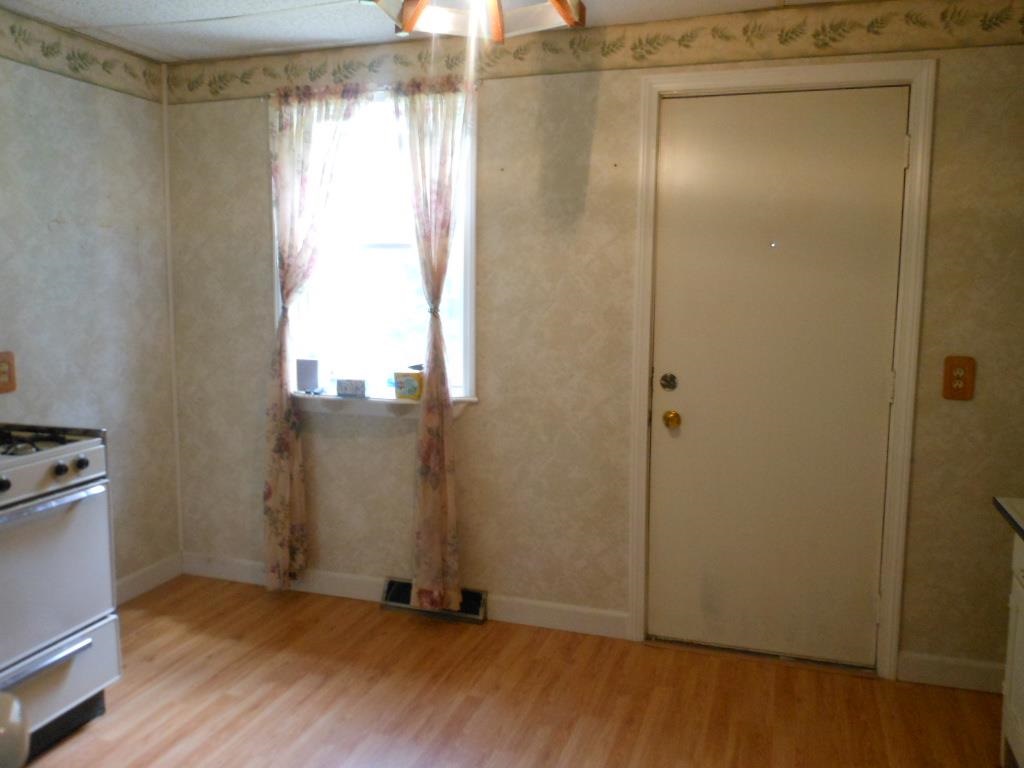 1408 Canton St, Elkhart, IN 46514 photo 8