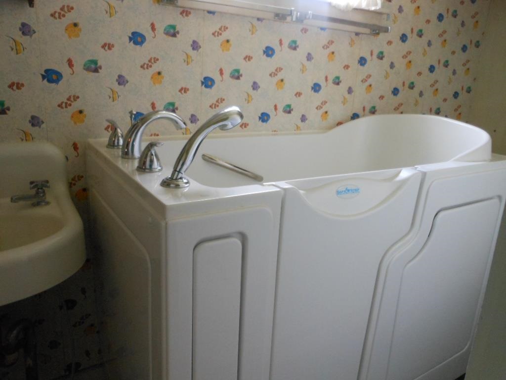 1408 Canton St, Elkhart, IN 46514 photo 9