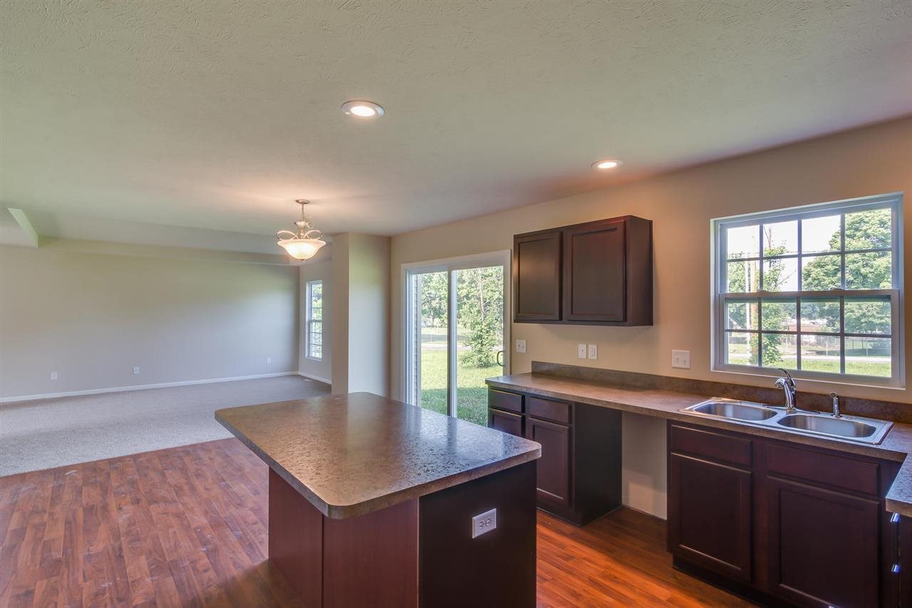 5413 Royal St, South Bend, IN 46614 photo 10