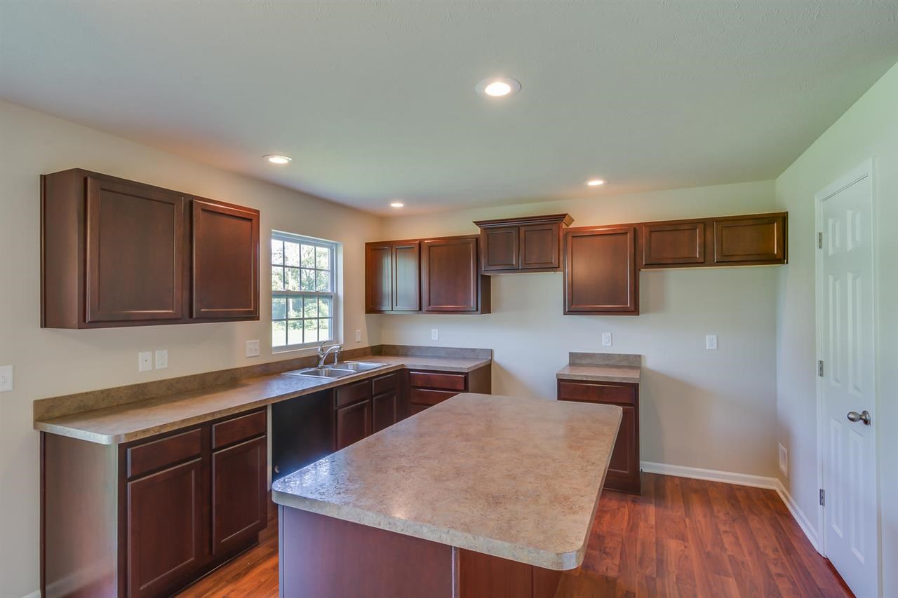 5413 Royal St, South Bend, IN 46614 photo 8