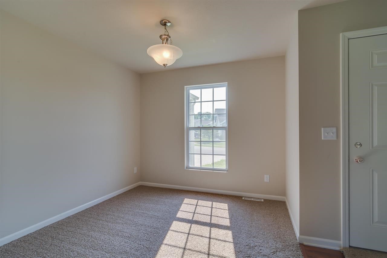 5413 Royal St, South Bend, IN 46614 photo 12