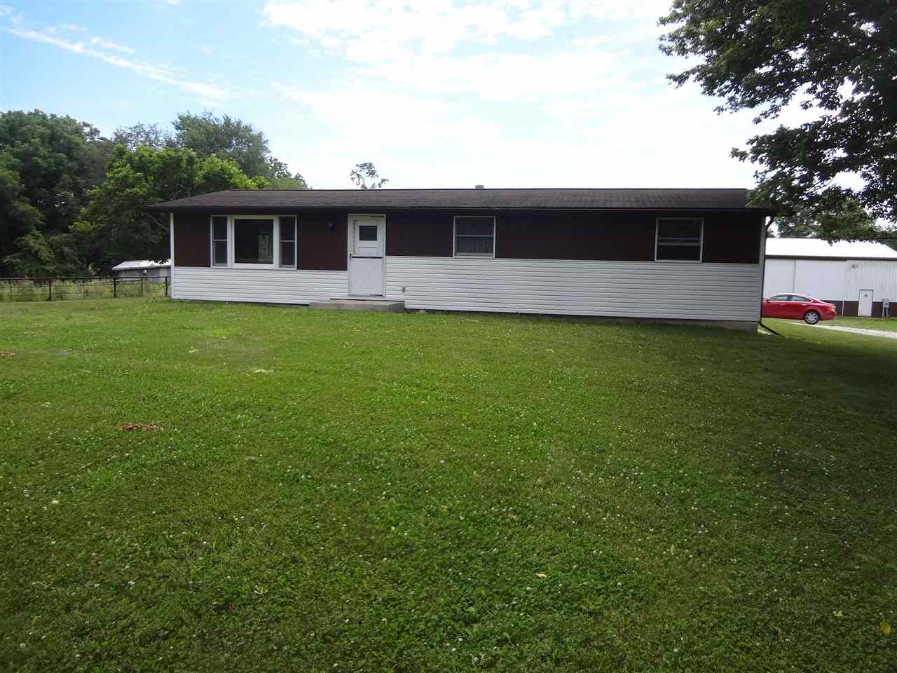 4049 W 100 N, Peru, IN 46970 photo 1
