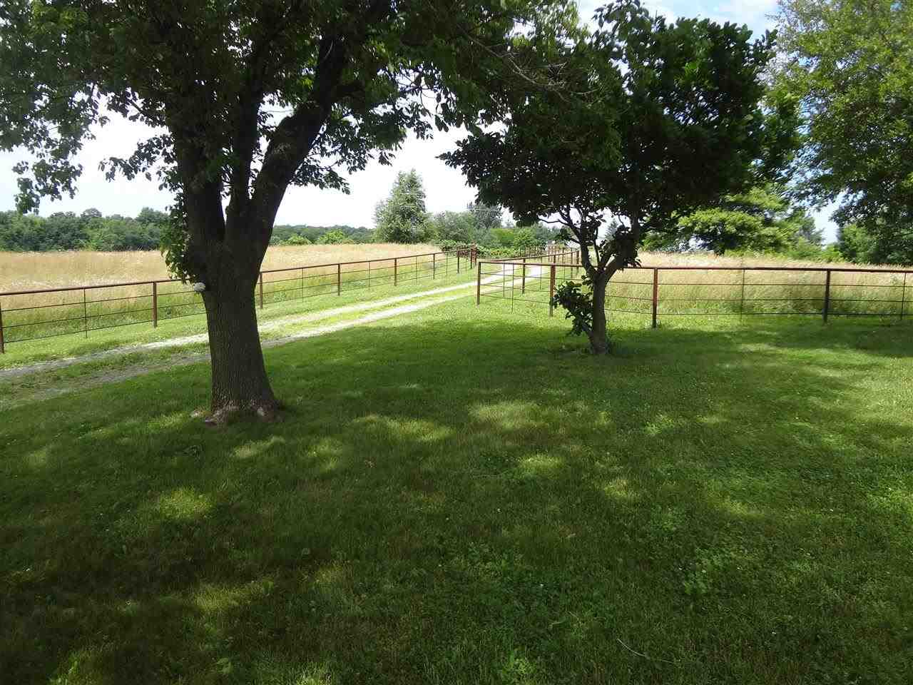 4049 W 100 N, Peru, IN 46970 photo 2