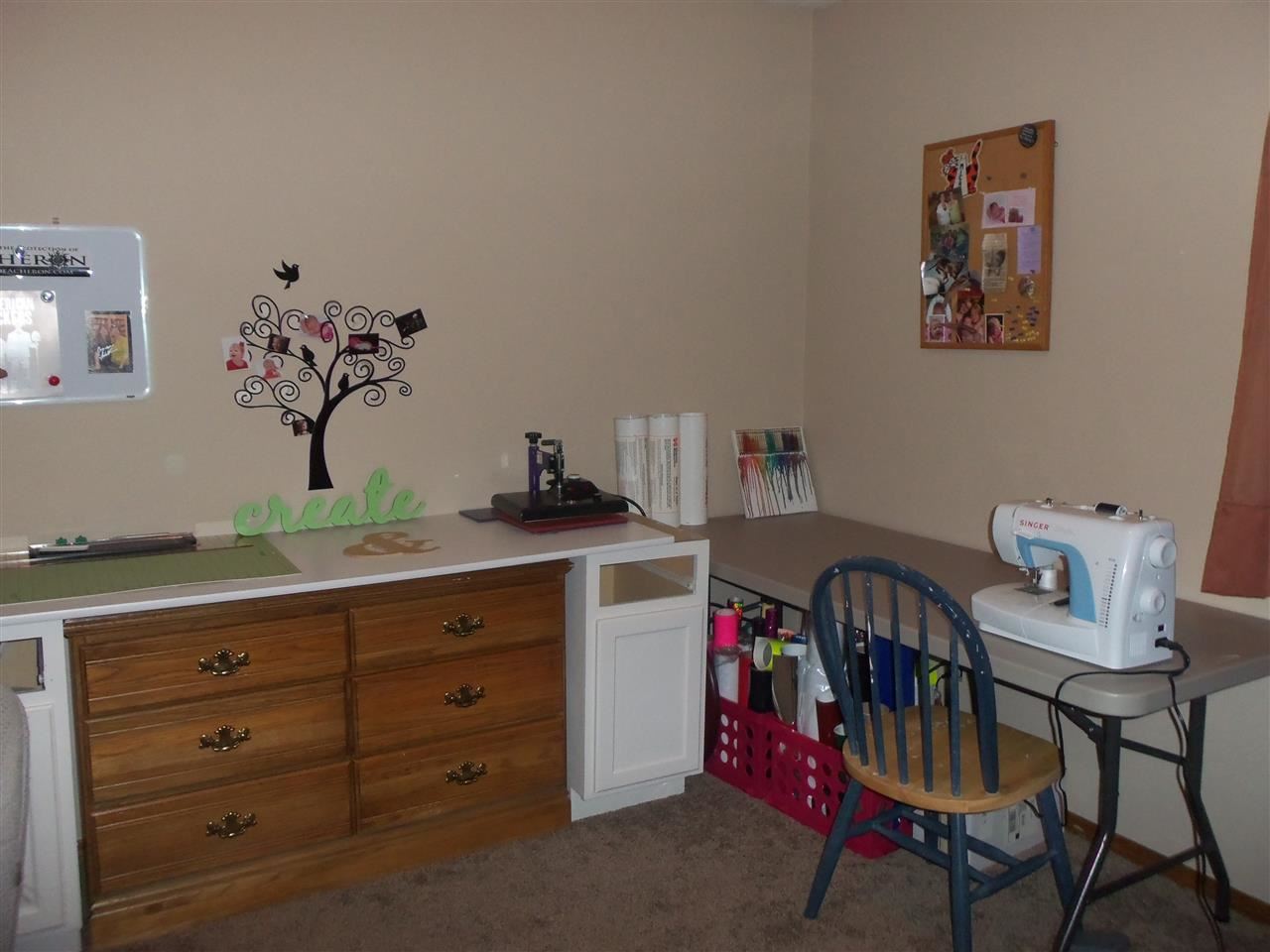7 Cottonwood Ct, Washington, IN 47501 photo 8
