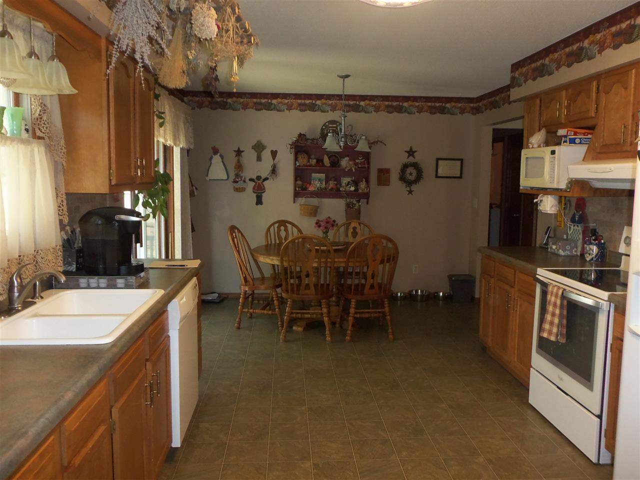 7 Cottonwood Ct, Washington, IN 47501 photo 3