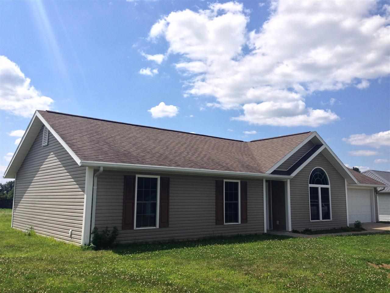 326 Blue Bird Ln, Dale, IN 47523 photo 2