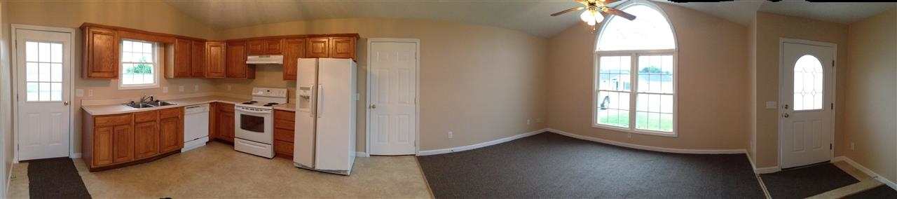 326 Blue Bird Ln, Dale, IN 47523 photo 4