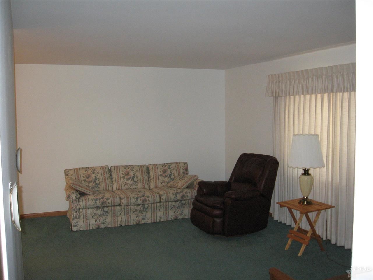 6509 Azalea Dr, Fort Wayne, IN 46825 photo 9