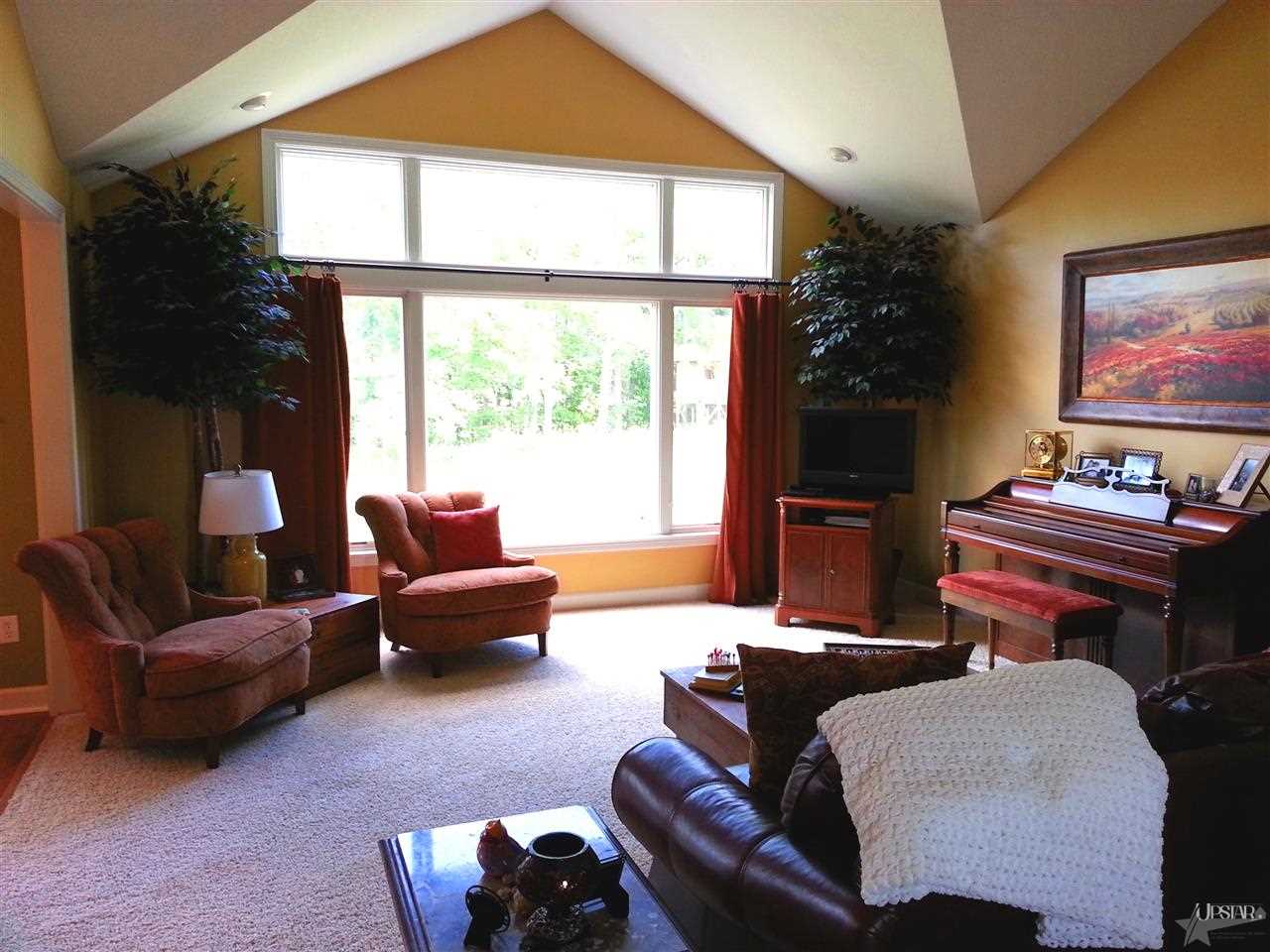 18006 Wesley Chapel Rd, Churubusco, IN 46723 photo 4