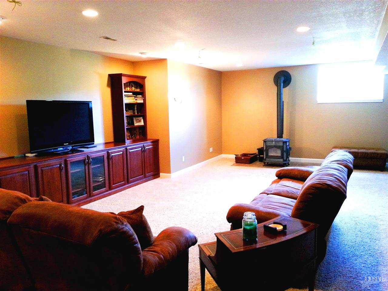 18006 Wesley Chapel Rd, Churubusco, IN 46723 photo 12