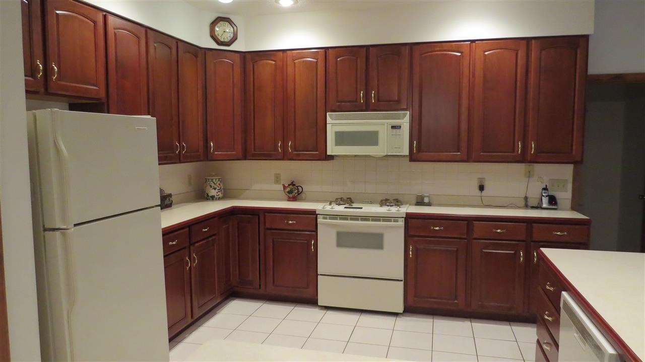 416 Huntwood Ln, Evansville, IN 47715 photo 5