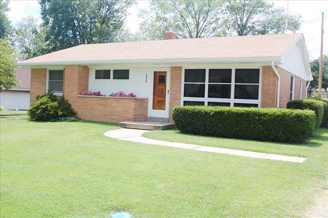 1016 N Vine St, Boonville, IN 47601 photo 1
