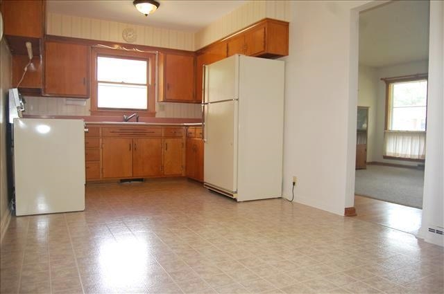 1016 N Vine St, Boonville, IN 47601 photo 4