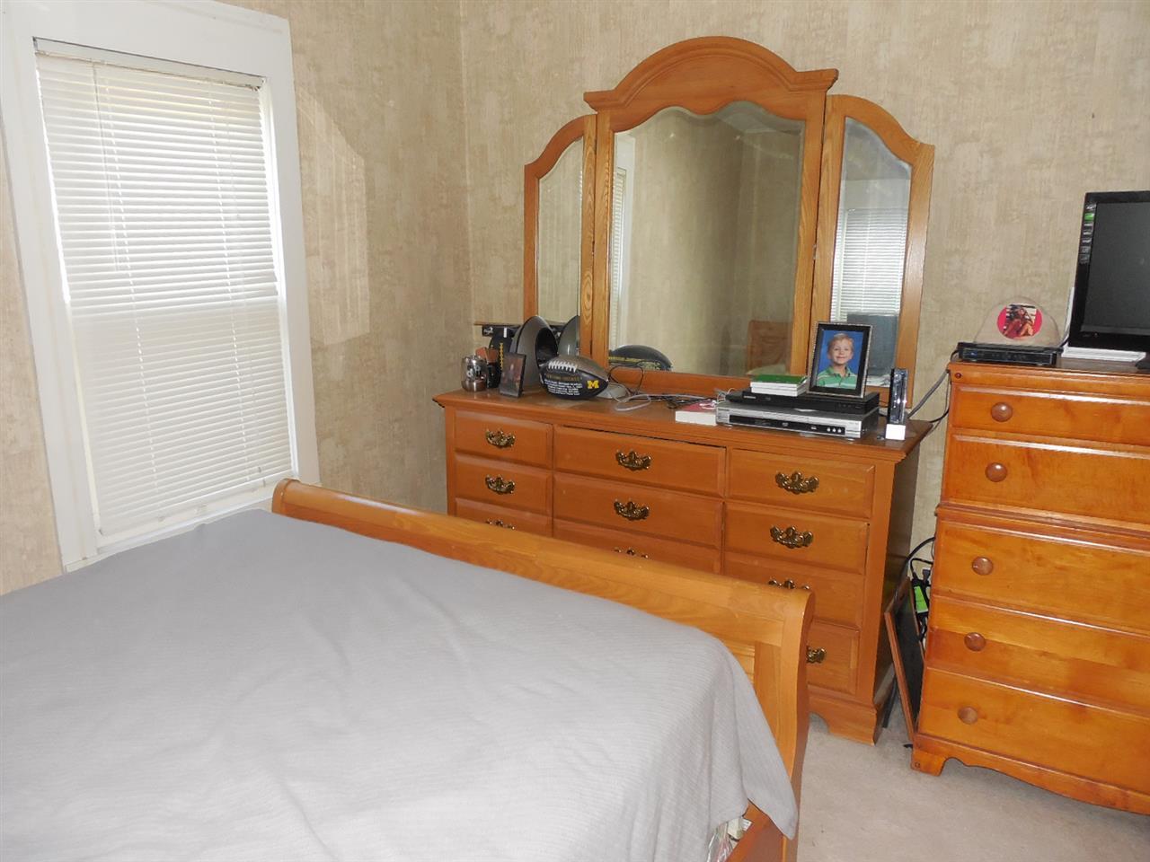733 E 9th St, Mishawaka, IN 46544 photo 6