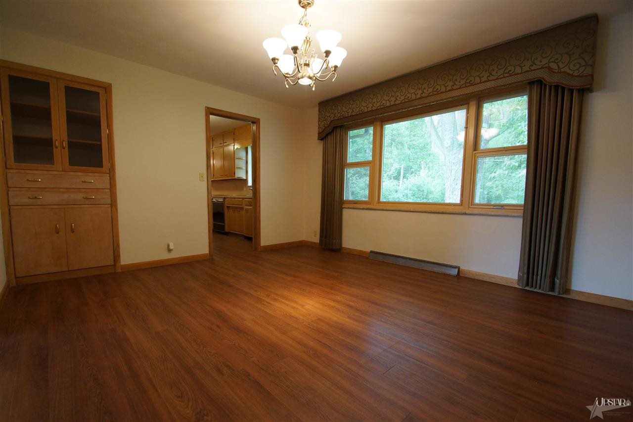 1241 Pinehurst Dr, Fort Wayne, IN 46815 photo 7