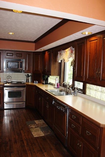 100 E Prairie St, Leesburg, IN 46538 photo 4