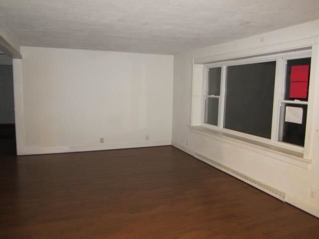 2219 Benham Ave, Elkhart, IN 46517 photo 2