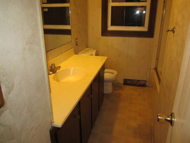 2219 Benham Ave, Elkhart, IN 46517 photo 10