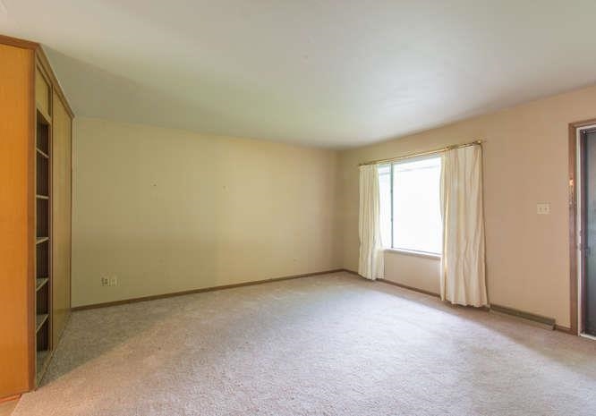 4244 W Grand Ave, Bloomington, IN 47404 photo 3