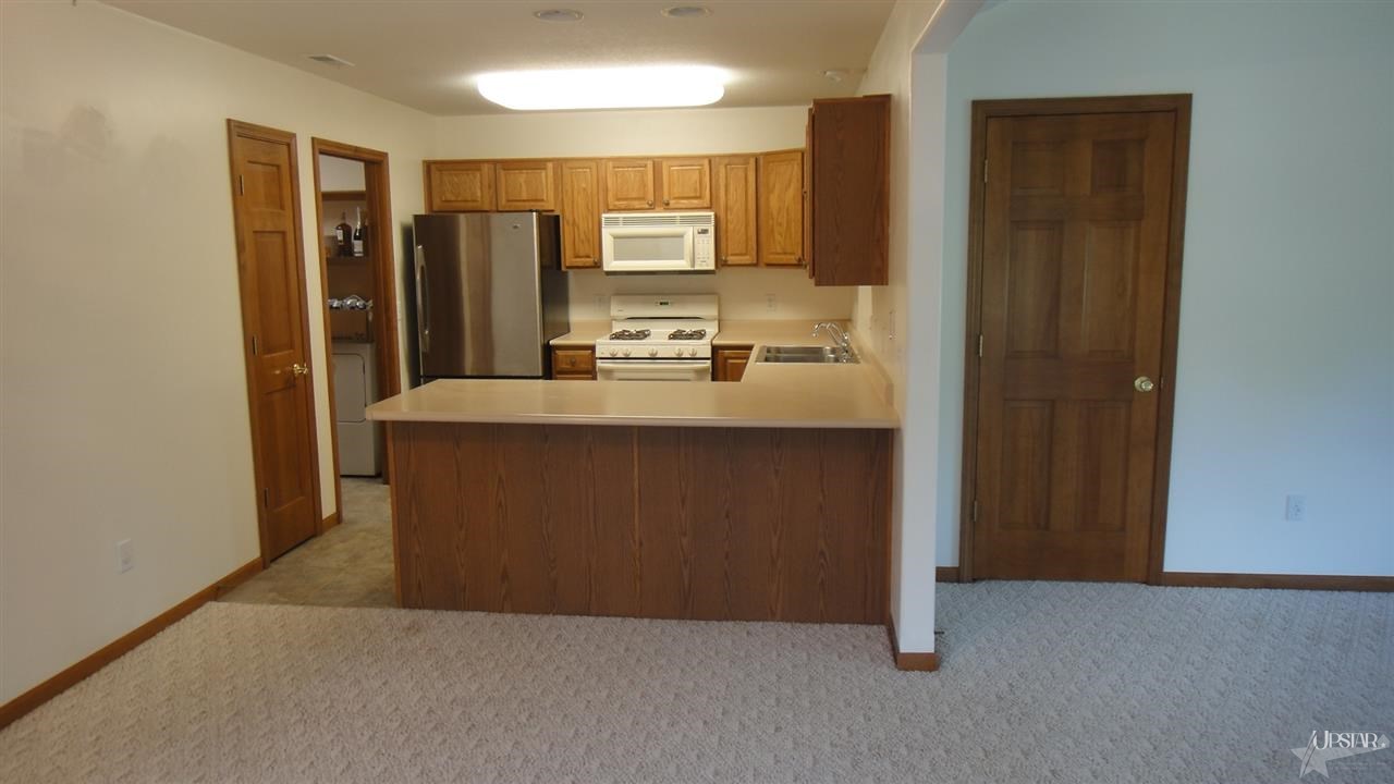 1420 Fairway Dr, Decatur, IN 46733 photo 9
