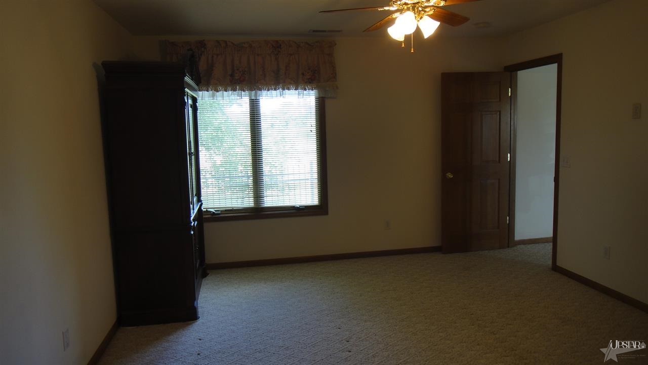 1420 Fairway Dr, Decatur, IN 46733 photo 13