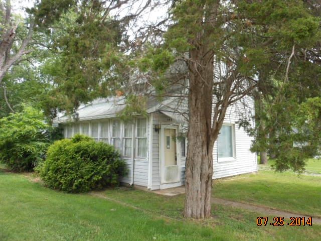 609 Mercer Ave, Goshen, IN 46528 photo 3