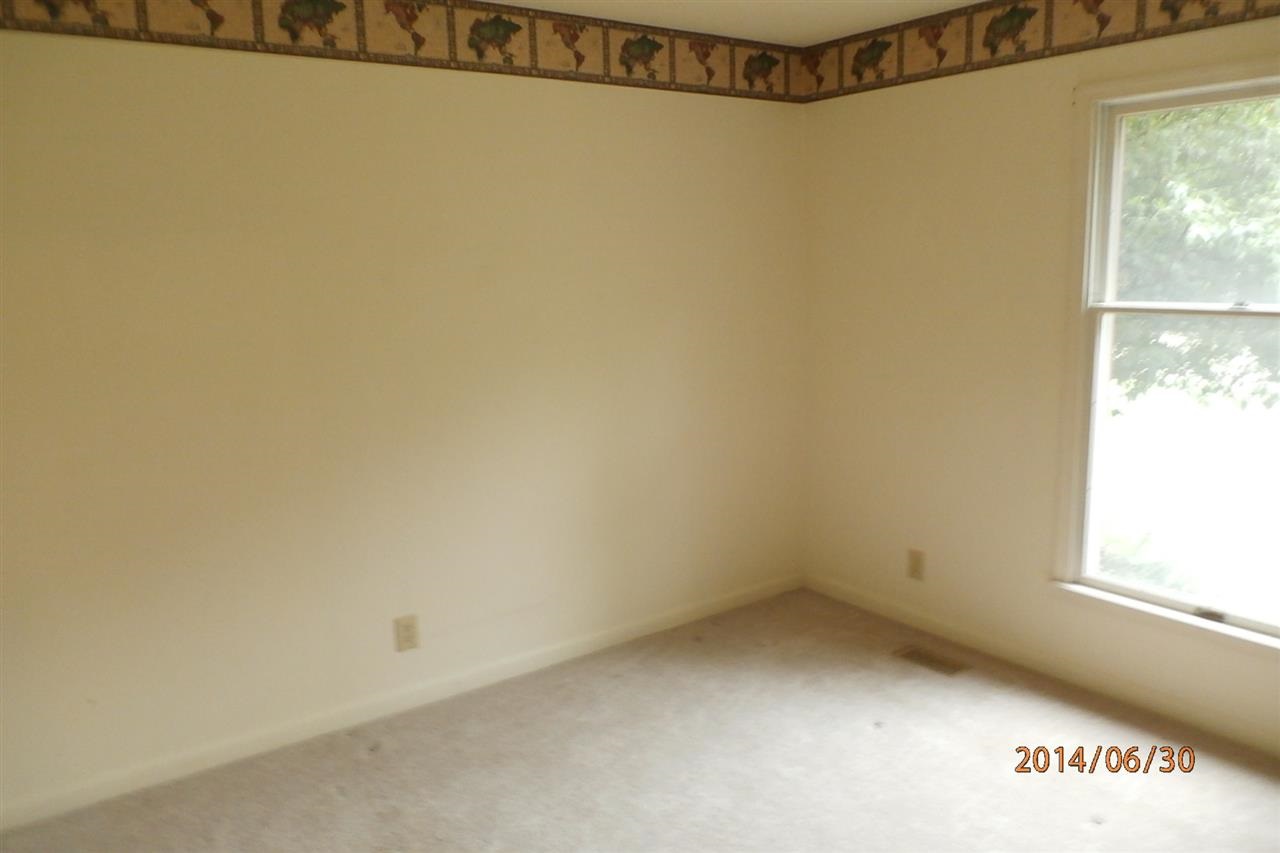 7622 Georgia Ln, Newburgh, IN 47630 photo 8