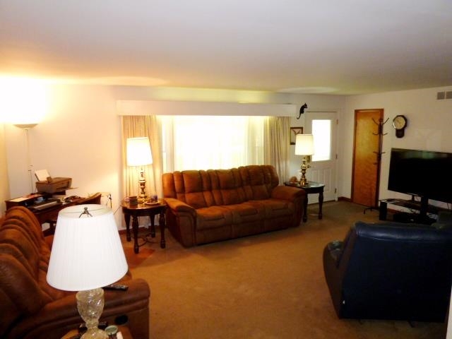 7401 Oak Hill Rd, Evansville, IN 47725 photo 3