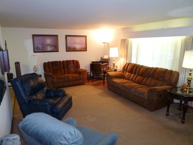 7401 Oak Hill Rd, Evansville, IN 47725 photo 2