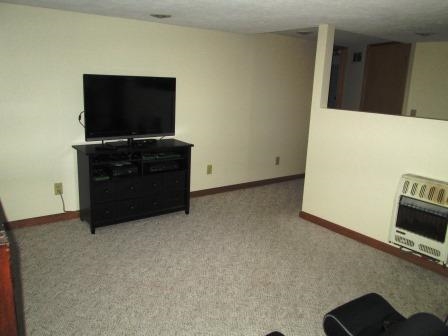 21047 Rivers Edge Dr, Goshen, IN 46528 photo 21