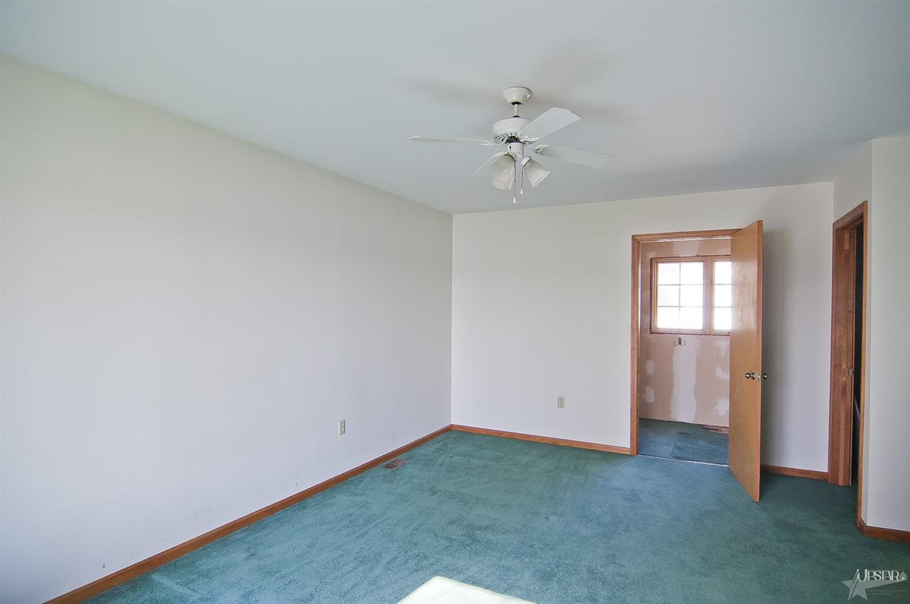 3405 W Shoreline Dr, Columbia City, IN 46725 photo 20
