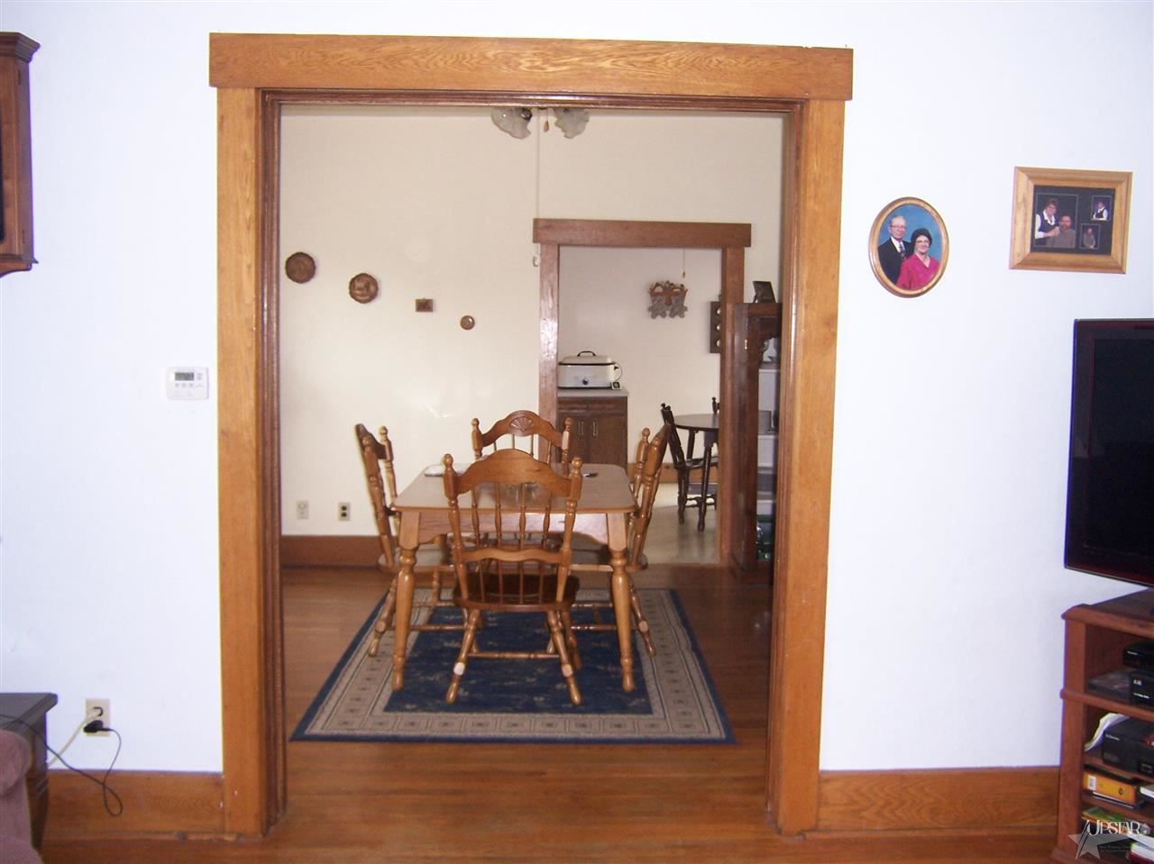 309 N Main St, Columbia City, IN 46725 photo 13