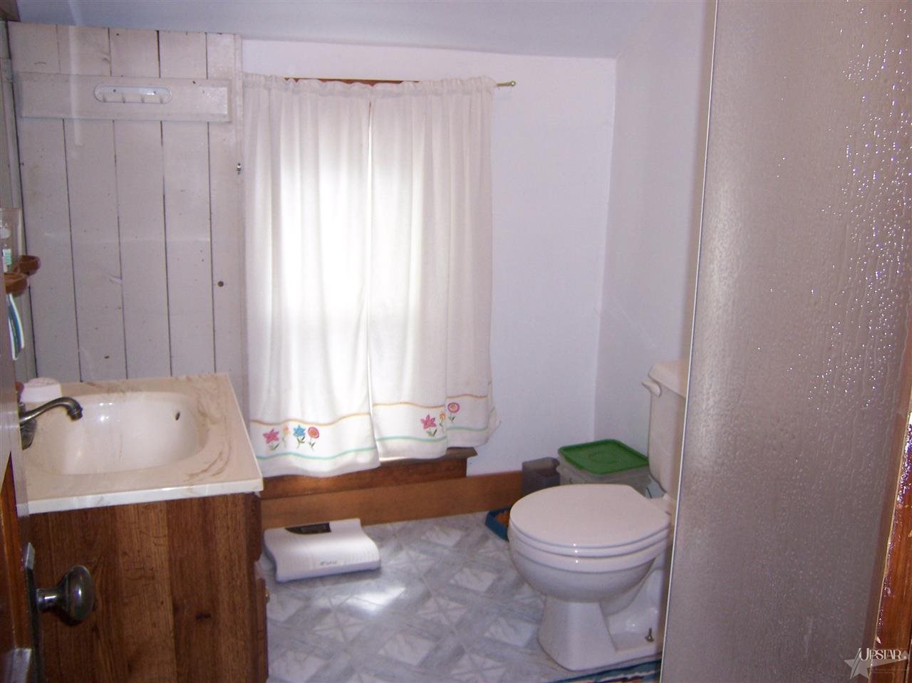 309 N Main St, Columbia City, IN 46725 photo 17