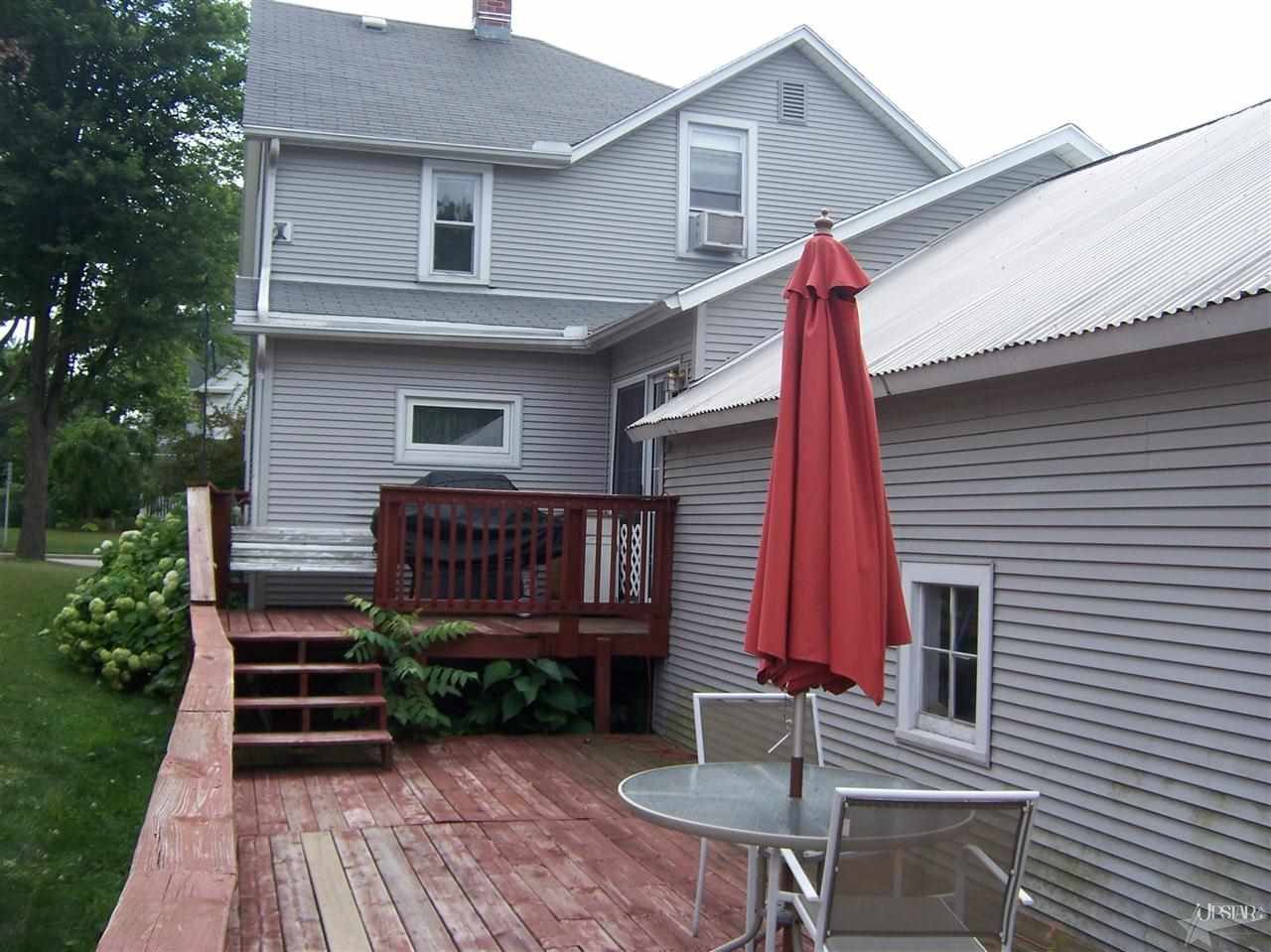 309 N Main St, Columbia City, IN 46725 photo 4