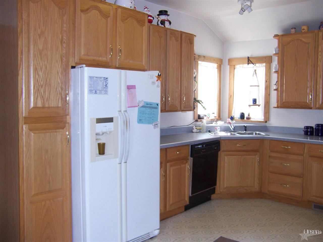 309 N Main St, Columbia City, IN 46725 photo 6